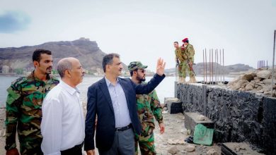 Photo of عدن ..لملس يترأس حملة أمنية لوقف أعمال البسط على المتنفسات العامة في بحر صيرة