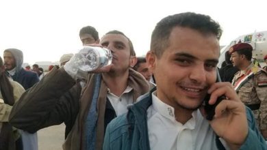 Photo of لماذا لم يتم الإفراج عن جميع الصحفيين المعتقلين لدى جماعة الحوثي؟