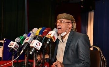 Photo of الرهوي: صراع محتدم بين قيادات ومسؤولين حوثيين على الأراضي في «الحديدة»