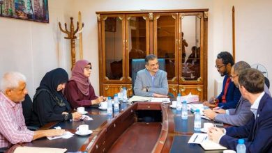 Photo of لملس يلتقي رئيس بعثة اللجنة الدولية الصليب الأحمر بالعاصمة عدن
