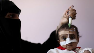 Photo of “الصحة العالمية”: الأوضاع الأمنية المتأزمة في اليمن ضاعفت معاناته في مواجهة كورونا