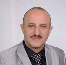 Photo of باستخدام القوة ..رئيس جامعة صنعاء يطرد أسر النازحين من دكاترة تعز والحديدة من السكن الجامعي