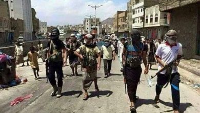 Photo of مسلح  يرش طفلين بمادة “الاسيد” الحارقة  في تعز