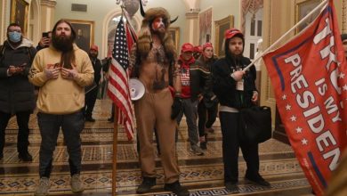 Photo of اقتحام الكونغرس: هل كانت “محاولة انقلاب فاشلة”؟
