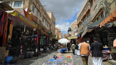 Photo of سخط شعبي واسع ضد ممارسات الحوثيين بحق المطاعم والمتاجرفي صنعاء