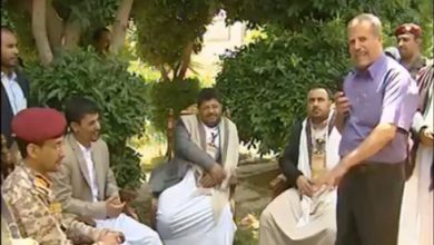 Photo of تقرير أممي: الحوثيين نهبوا أكثر من مليار دولار من مرتبات الموظفين