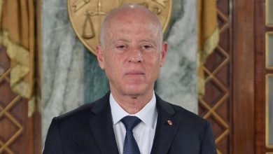 Photo of الرئاسة التونسية تتلقى ظرفا مشبوها يحتوي على مسحوق وتفتح تحقيقا