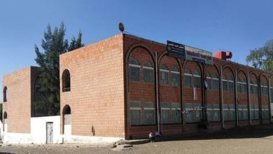 Photo of جماعة  الحوثي تقيل مدير مدرسة في إب بسبب رفضه لمشروعها الطائفي