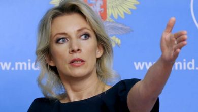 Photo of موسكو تصف عقوبات الاتحاد الأوروبي بسبب نافالني بالسيرك والعمل المخطط له سلفا