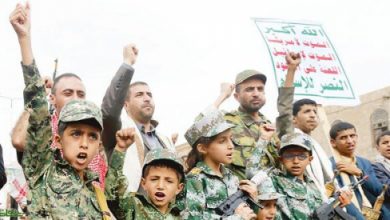 Photo of الحوثيون يستخدمون حيلة جديدة لتجنيد أبناء الفقراء