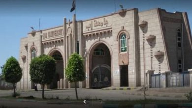 Photo of الحوثيون يثقلون  كاهل طلاب الجامعات بمضاعفة الرسوم السنوية