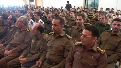 Photo of الحوثيون يرفضون صرف نصف المرتب لمنتسبي الداخلية إلا عبر لجان حصر
