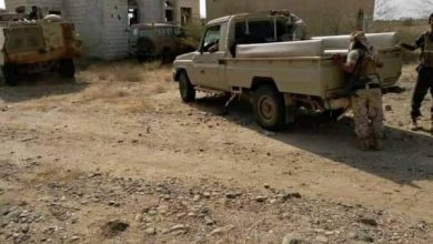 Photo of مصرع خمسة حوثيين وتدمير مدرعة لهم في عبس بحجة
