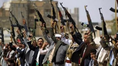 Photo of الحوثيون يقتحمون  منزل شيخ قبلي في عمران وتخطفه بعد مواجهات عنيفة