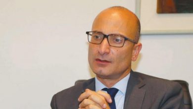 Photo of السفير الفرنسي لدى اليمن: عقيدة الحوثيين تقود اليمن لحرب لا نهائية وخطابهم عن السلام عبارات جوفاء