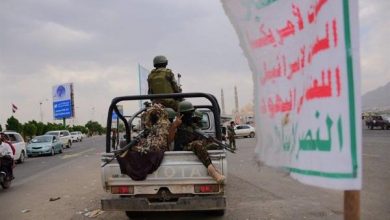 Photo of صنعاء مسلحو المليشيا يختطفون ممرضي وممرضات مستشفى الثورة لمطالبتهم بمستحقاتهم المالية