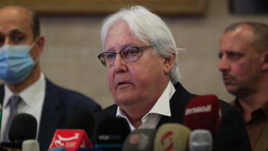 Photo of غريفيث يكشف عن وضع السلام في اليمن