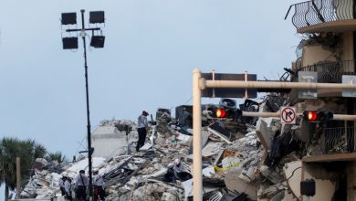 Photo of ارتفاع عدد المفقودين جراء انهيار المبنى السكني في فلوريدا إلى 159 شخصا