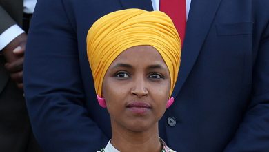 Photo of إلهان عمر: كل مهاجر غير شرعي يجب أن يكون لديه طريق للحصول على الجنسية الأمريكية