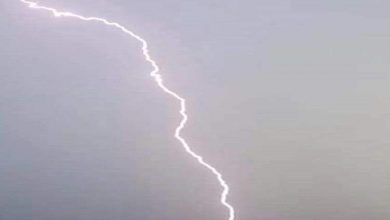 Photo of إب..إصابة طفل  بجروح جراء صاعقة رعدية