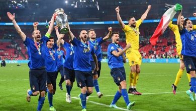 Photo of لاعبو إيطاليا يحتفلون  بلقب “يورو 2020″على حساب إنجلترا