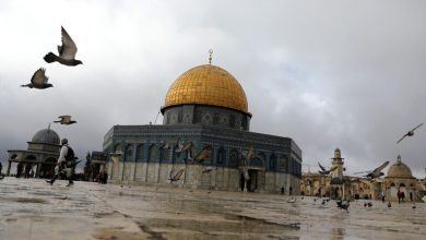 Photo of عشرات المستوطنين يقتحمون الأقصى