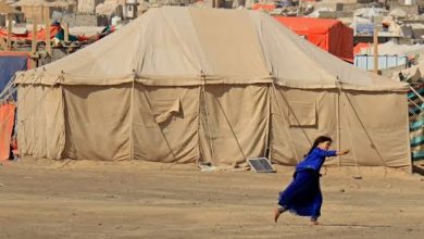 Photo of التايمز: صواريخ الحوثيين ضربت أربعة مخيمات للنازحين بمأرب