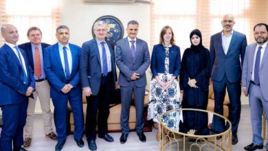 Photo of لملس يدعو السفراء الأوروبيين للمساهمة بتطوير ميناء عدن