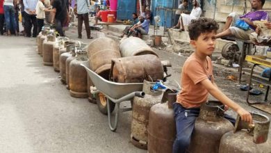 Photo of تقرير رسمي يتهم قيادة فرع شركة الغاز في تعز بالتسبب بحدوث أزمة الغاز المنزلي التي تشهدها المحافظة