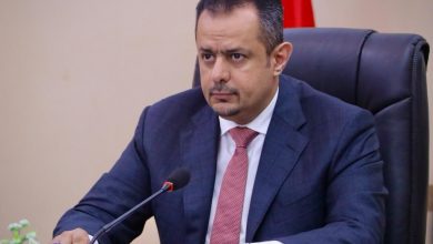 Photo of رئيس الوزراء: التصعيد الحوثي في مأرب يضع الحكومة والقوى السياسية والشعبية أمام مسؤولياتها في رص الصفوف لمواجهة نفوذ إيران