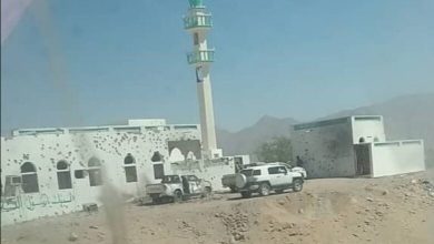 Photo of الحوثيون يستهدفون بصاروخ باليستي تجمعاً لقوات العمالقة غرب شبوة