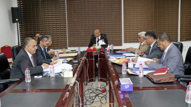 Photo of محافظ البنك المركزي اليمني: المهام أمامنا  كبيرة والمواجهة شرسة ويجب الحرص على الالتزام الصارم بالقوانين