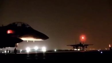 Photo of الحديدة..تدمير 4 زوارق مفخخة ومقتل 3 خبراء في ميناء الصليف