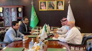 Photo of مباحثات يمنية – سعودية لتوفير تسهيلات للمشتقات النفطية للسوق اليمنية من شركة أرامكو