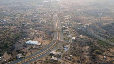 Photo of رئيس وفد التفاوض: الحوثيون يصرون على  القفز خارج مواضع الهدنة والإبقاء على حصار تعز