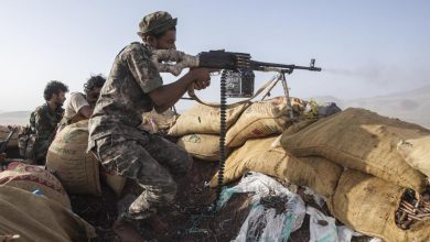 Photo of القوات الحكومية تعلن مقتل وإصابة 6 جنود ضمن 79 خرقا حوثيا جديدا للهدنة