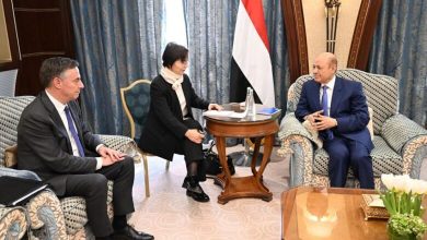 Photo of الرئاسة: مليشيا الحوثي ترتكب انتهاكات فظيعة فاقت فيها القاعدة وداعش والحرس الثوري الإيراني