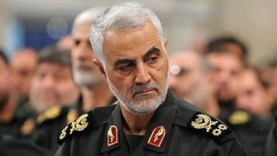 Photo of مؤرخ إيراني: سليماني أصدر أمراً مباشراً للحوثيين بقتل الرئيس اليمني السابق