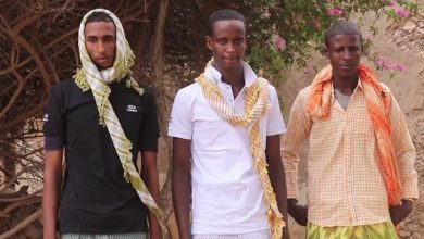 Photo of الصومال..استسلام 3 عناصر من حركة الشباب للقوات الأمنية في إقليم بكول
