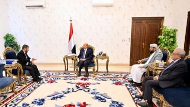 Photo of العليمي يؤكد على أهمية تعزيز دور أجهزة الرقابة والمحاسبة وسلطة إنفاذ القانون