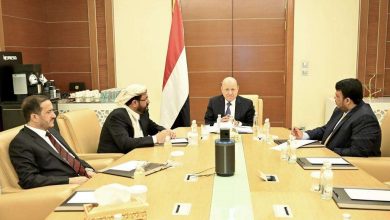 Photo of المجلس الرئاسي يعقد اجتماع لمناقشة الاوضاع الاقتصادية واستحقاقات المرحلة المقبلة
