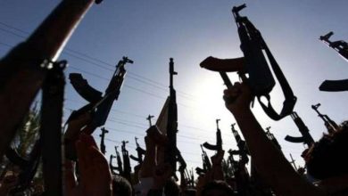 Photo of الحوثي ينهب أكثر من 45 منشأة طبية في مناطق سيطرتهم