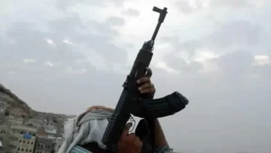 Photo of مسلح يمني يقتل 3 أطفال وامرأة من أقاربه في إب