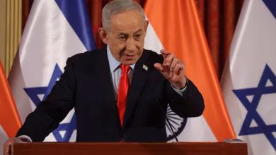 Photo of نتنياهو يهدد الزعيم الإيراني الجديد ويدافع عن الهجوم العسكري