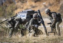 Photo of مصادر أمنية: قوات الأمن تطلق النار على مسيرة فوق المنطقة الخضراء ببغداد